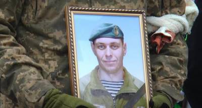 Жизнь унесла пуля снайпера: на Николаевщине попрощались с Дмитрием Власенко – видео - 24tv.ua - Новости