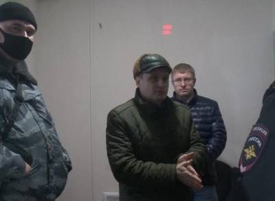 Стали известны подробности силового захвата паркинга в Кальном - ya62.ru