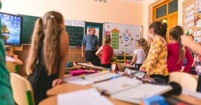 "Чужих детей не бывает". Слуга народа объяснила, как пройдет в Украине школьная реформа - focus.ua