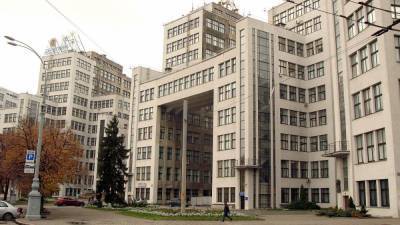 В Харькове из-за угрозы взрыва эвакуировали хозяйственный суд области: видео - 24tv.ua - Харьков - Новости