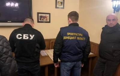 Депутата райсовета в Волновахе задержали на взятке в 25 тысяч гривен - korrespondent.net - Украина - Одесса