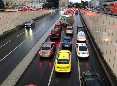 Дороги Петербурга покраснели от вечерних пробок - neva.today - Санкт-Петербург