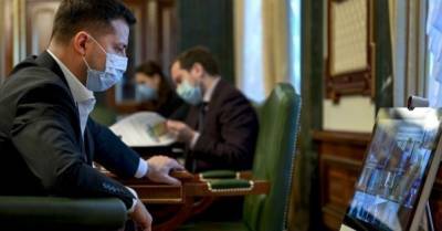 Владимир Зеленский - Максим Степанов - В Украину поставят 12 млн доз вакцин AstraZeneca и Novavax — ОП - delo.ua - США - Англия