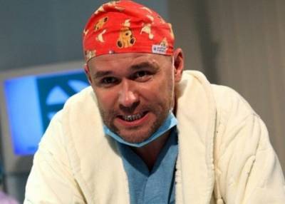 Максим Аверин - Максим Аверин в продолжении «Склифосовского»: «Сам пропадай, а пациента спасай» - province.ru
