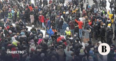 В Москве после акций протеста возбудили почти 5 тыс. административных дел - vedomosti.ru - Москва