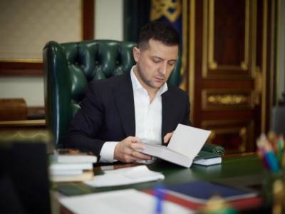 Владимир Зеленский - Борис Акунин - Михаил Булгаков - Зеленский: Новость о запрете Булгакова в Украине – это, как сказал бы профессор Преображенский, бред космического масштаба - gordonua.com - Украина