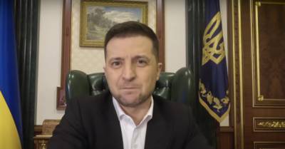 Владимир Зеленский - Петр Порошенко - Зеленский считает каналы Порошенко транслирующими российскую пропаганду - delo.ua - Русь