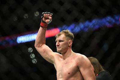 Александр Волков - Волков оказался тяжелее соперника перед боем в UFC - lenta.ru
