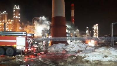 Открытое горение на нефтеперерабатывающем заводе в Уфе ликвидировано - iz.ru - Башкирия - Уфа