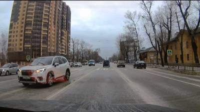 Кроссовер сбил пенсионера на переходе у школы в Воронеже - vestivrn.ru - Воронеж