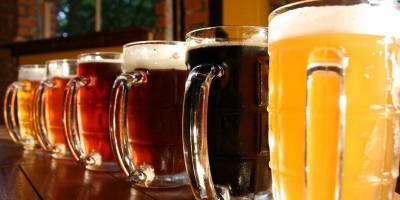 В Британии из-за пандемии коронавируса пабы не продали и вылили 50 млн литров пива - ТЕЛЕГРАФ - telegraf.com.ua - Англия
