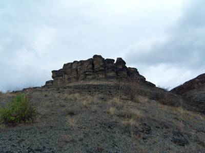 Долина каменных лиц: причудливые многовековые великаны, безмолвно наблюдающие за происходящим вокруг - vchaspik.ua - район Перевальский