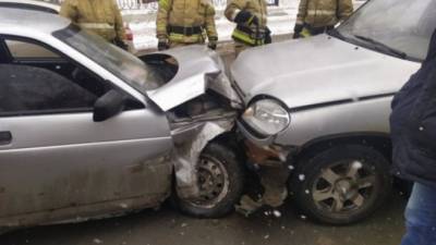 Ford Focus - Жительница Саратова считает, что разбитое лицо не повод обращаться к врачам - usedcars.ru
