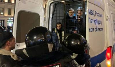 В Петербурге судья оштрафовал глухонемого за "скандирование лозунгов" на митинге - newizv.ru - Санкт-Петербург