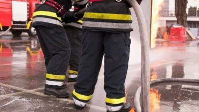 Женщина выпрыгнула из окна девятого этажа, спасаясь от пожара в Новой Москве - 5-tv.ru - Москва
