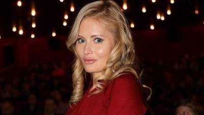 Дана Борисова - Дана Борисова "залечила" душевные раны у стилиста после разрыва с бойфрендом - inforeactor.ru