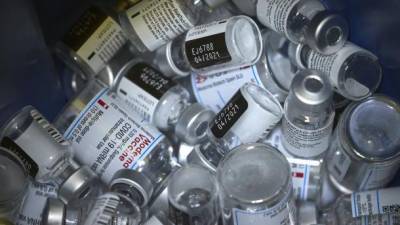 Россия развернула пропагандистскую кампанию против вакцин Moderna и Pfizer, - NYT - ru.espreso.tv - США - New York