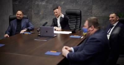 Владимир Зеленский - День украинской Антарктиды: Зеленский впервые пообщался с полярниками в режиме реального времени - tsn.ua - США - Антарктида