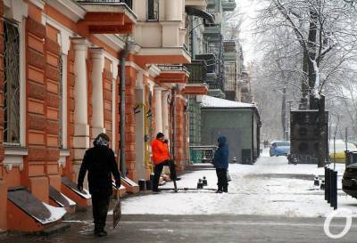 Снегопад по-одесски: как там обновленная Софиевская? (фоторепортаж) - odessa-life.od.ua - Одесса