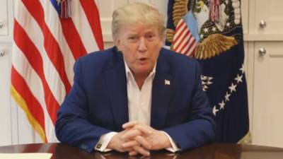 Дональд Трамп - Эксперт Турбер не верит в вероятность осуждения Трампа в рамках импичмента - riafan.ru - США - Вашингтон