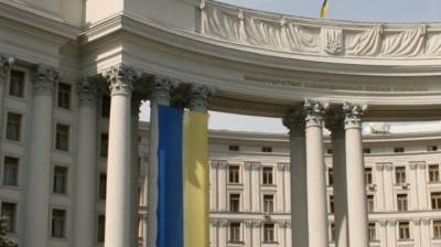 МИД Украины боится гнева России за блокировку трех телеканалов - polit.info - Москва - Украина - Киев - Кулеба