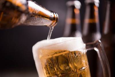 Британские пабы из-за пандемии вылили 50 миллионов литров пива: сколько они потеряли - 24tv.ua - Англия