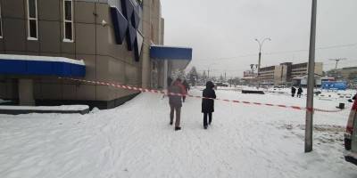 Взрыв в ТЦ Майдан в Черновцах сегодня 7 февраля - что взорвалось - фото - ТЕЛЕГРАФ - telegraf.com.ua - Черновицкая обл. - Черновцы