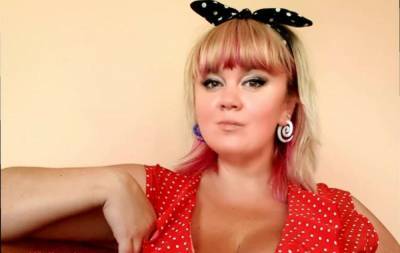 Мила Кузнецова - Украинка с 15-м размером специально выпятила бюст, распахнув кофту: "Сводишь меня с ума" - sport.politeka.net