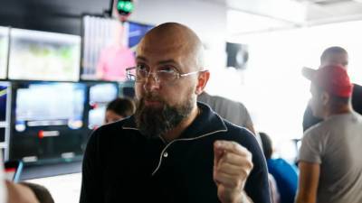 Виктор Медведчук - У российского продюсера Семенова, управляющего каналами Медведчука, украли $ 120 тыс. и 5 млн грн, - СМИ - ru.espreso.tv
