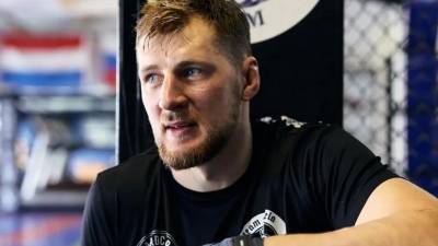 Александр Волков - Волков: не получилось многое из того, что я хотел сделать в бою с Оверимом - russian.rt.com