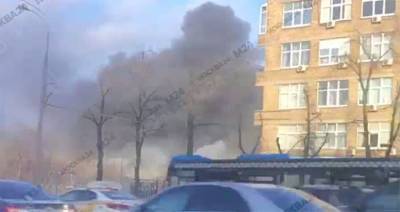 Крупный пожар вспыхнул на Варшавском шоссе - m24.ru - Москва