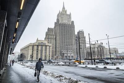 Мария Захарова - МИД объяснил, почему из России выслали трёх иностранных дипломатов - tvc.ru - Москва - Швеция