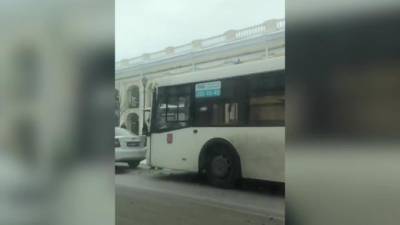 Полиция объяснила, почему увеличилось число силовиков в центре города - piter.tv - США - Англия - Петербурга