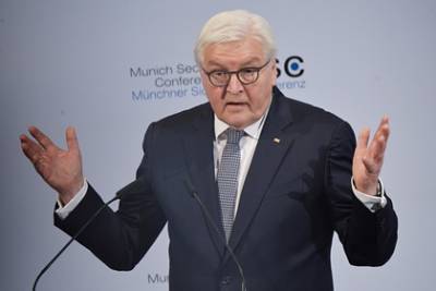 Андрей Мельник - Штайнмайер Франк-Вальтер - Украина обвинила Германию в искажении истории Второй мировой войны - lenta.ru