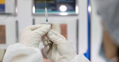 ЮАР отказалась от вакцины AstraZeneca после статьи в FT - ren.tv - Юар