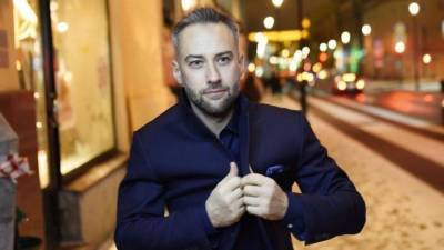 Дмитрий Шепелев - «Мужской уикэнд»: Шепелев улетел от беременной возлюбленной на горнолыжный курорт - 5-tv.ru