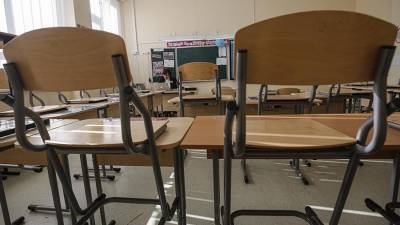 В Красноярске отменили школьные занятия учащихся первой смены - iz.ru - Израиль - Красноярск - Чукотка - Сахалинская обл.