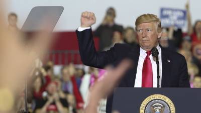 Дональд Трамп - Однопартийцы призвали Лиз Чейни покинуть пост после поддержки импичмента Трампу - nation-news.ru - США - Вашингтон - штат Вайоминг