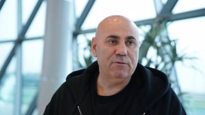 Иосиф Пригожин - Иосиф Пригожин рассказал о перенесенной тяжелой форме COVID-19 - iz.ru