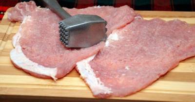 В Украине на 60% вырос импорт свинины: откуда завозят мясо - tsn.ua - Украина - Канада