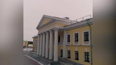 Александр Дрозденко - Александр Дрозденко показал зимнюю Гатчину и ее достопримечательности - piter.tv - Ленинградская обл.