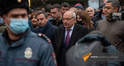 Оппозиция назвала причину отказа властей Армении от досрочных выборов - ru.armeniasputnik.am - Армения