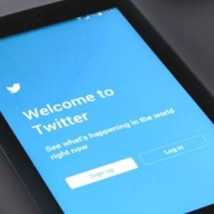Twitter обозначил как официальный аккаунт МИД РФ в Крыму - reporter-ua.com - Крым - Twitter