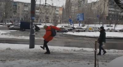 Безжалостная стихия атаковала Одессу, дороги превратились в каток: видео происходящего - odessa.politeka.net - Одесса