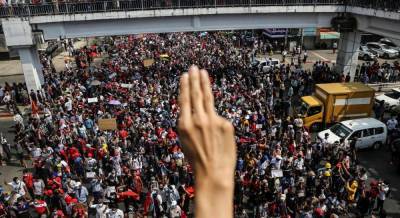 В Мьянме проходят протесты против переворота и в поддержку Су Чжи - news-front.info - Бирма - Янгон