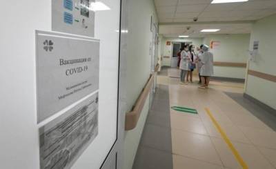 Владимир Жаворонков - В Татарстане увеличили количество пунктов вакцинации от коронавируса до 100 - realnoevremya.ru - респ. Татарстан - Набережные Челны - Казань