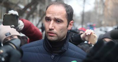 Роман Широков - Суд отменил приговор Широкову, но затем назначил почти такой же - ren.tv - Москва