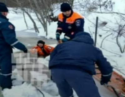 Спасатели Удмуртии вытащили тело мужчины из реки - gorodglazov.com - респ. Удмуртия - район Увинский
