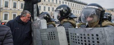 Дмитрий Песков - Песков: Решение суда о штрафе глухонемому за выкрикивание лозунгов можно оспорить - runews24.ru - Санкт-Петербург