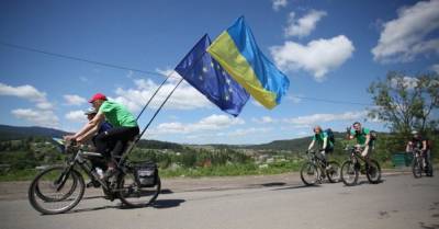 Украина за 2020 год заработала на туристах более 130 млн грн - delo.ua - Киев - Киевская обл. - Запорожская обл. - Харьковская обл. - Днепропетровская обл. - Одесская обл. - Львовская обл.